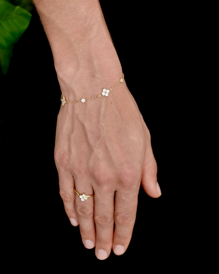 Isle of Flowers Bracelet