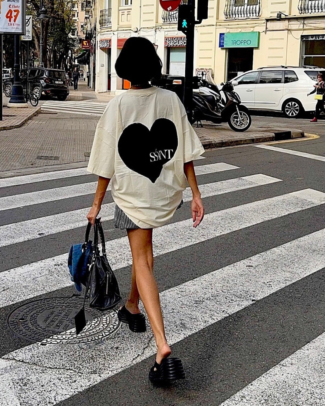 SŚAINT Heart Tee's Cream