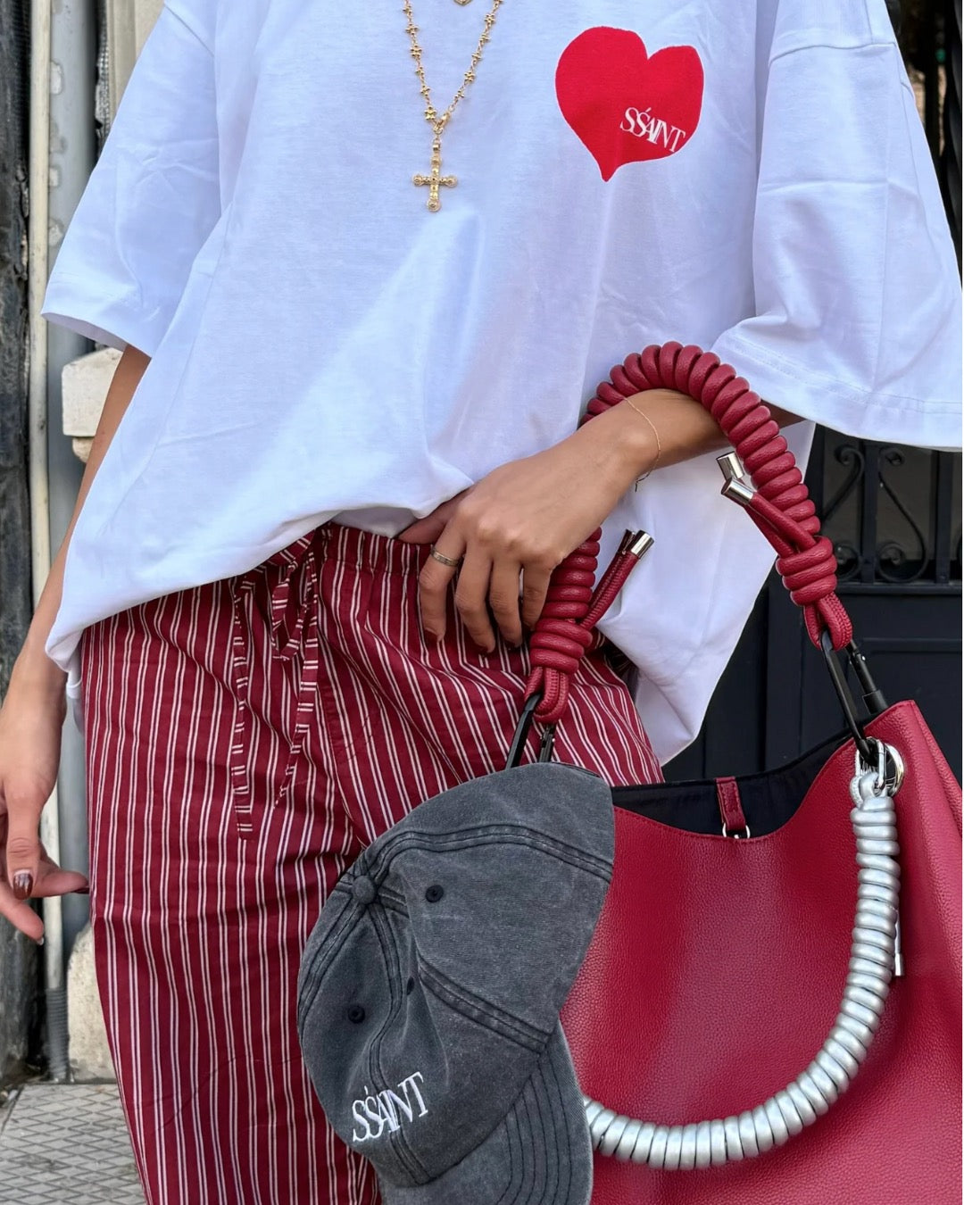 SŚAINT Heart Tee's Red